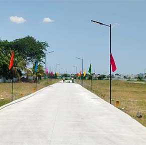 Entrance gate of Varam Sampoorna plots near Selaiyur and Bharath University